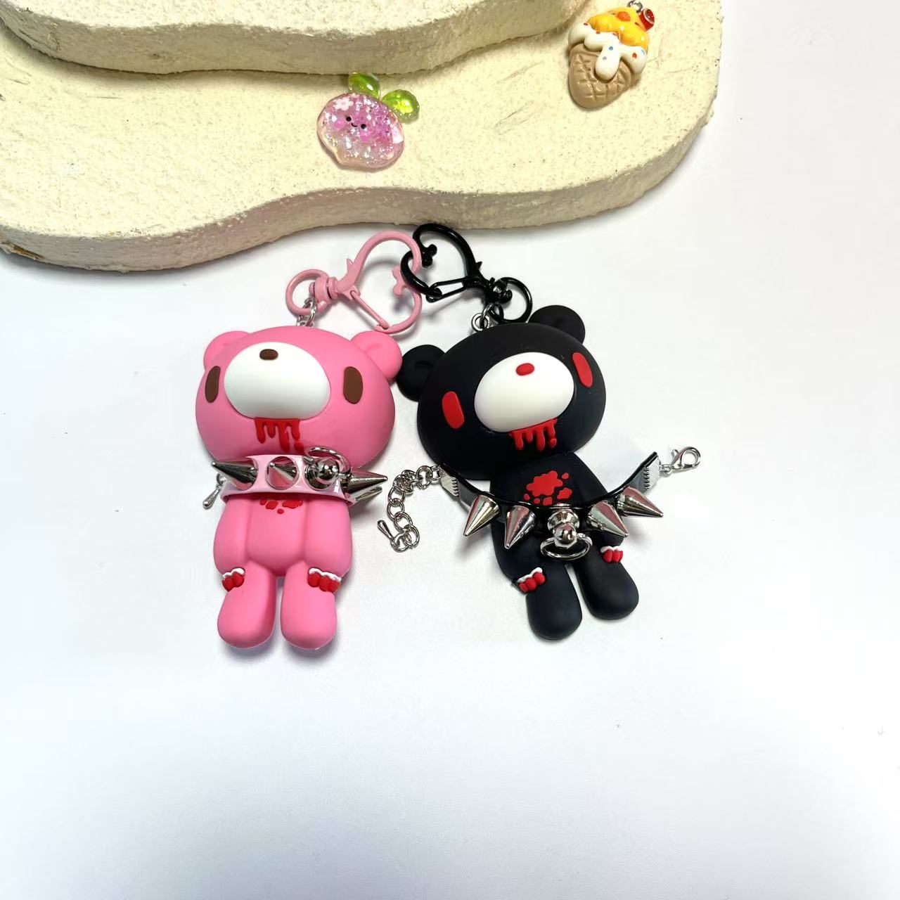 Demon Bear Keychains:Cute Punk - đánh giá và giá Retro Gaming Keychain
